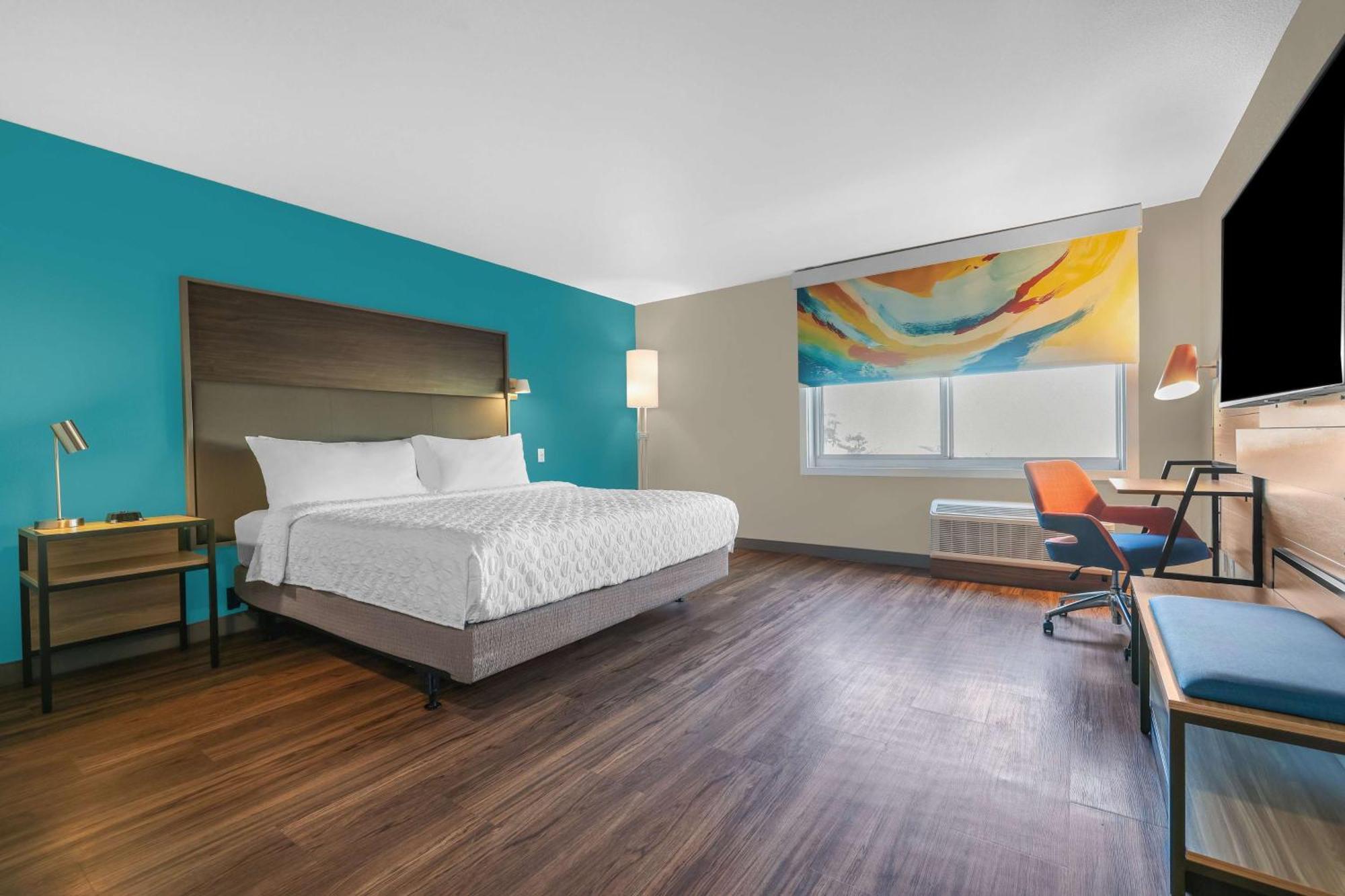 Tru By Hilton Lathrop Hotell Eksteriør bilde